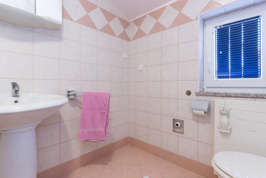 Apartments Juras Brzac Ngoại thất bức ảnh
