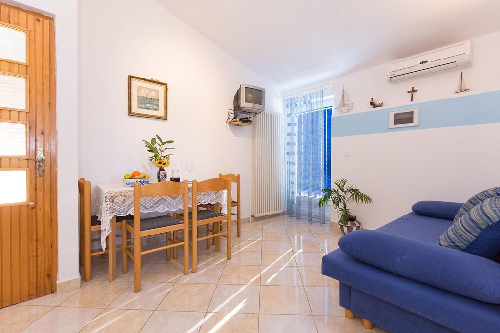 Apartments Juras Brzac Ngoại thất bức ảnh
