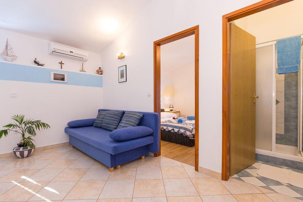 Apartments Juras Brzac Ngoại thất bức ảnh